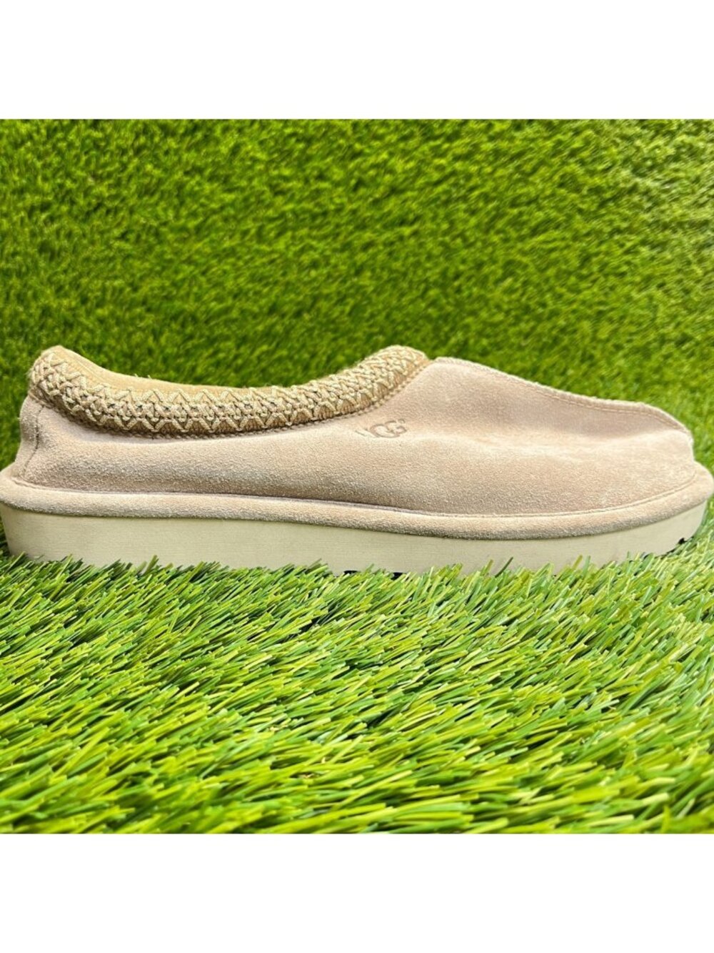 UGG Tazz Mens Size 9 Beige Casual Classic Outdoor Suede Slip On Slippers Shoes